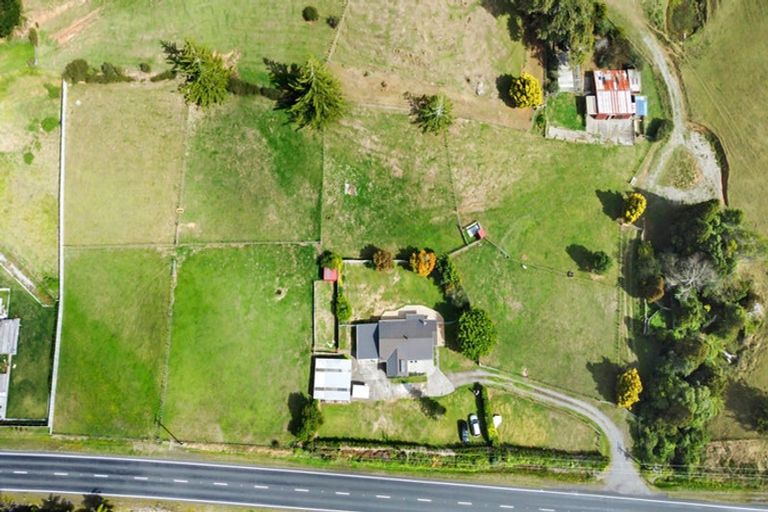 Photo of property in 768 Mountain Road, Lepperton, Inglewood, 4389