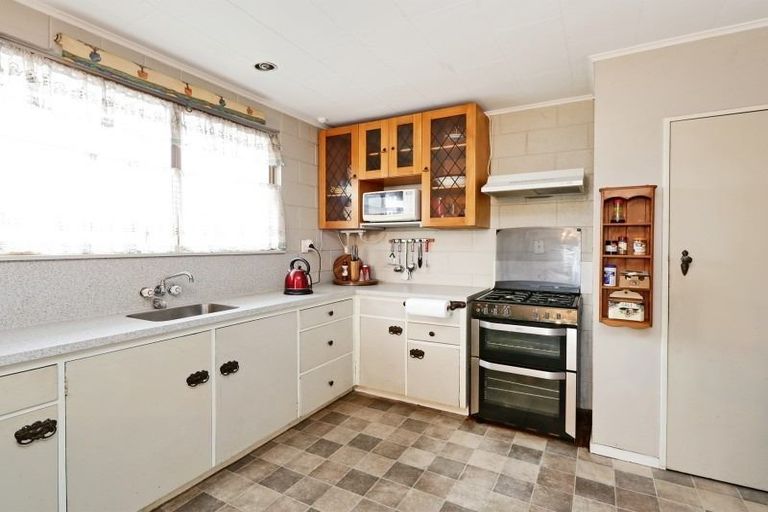 Photo of property in 9 Sunderland Drive, Flaxmere, Hastings, 4120