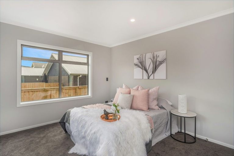 Photo of property in 10/15 Onukutara Place, Huntington, Hamilton, 3281