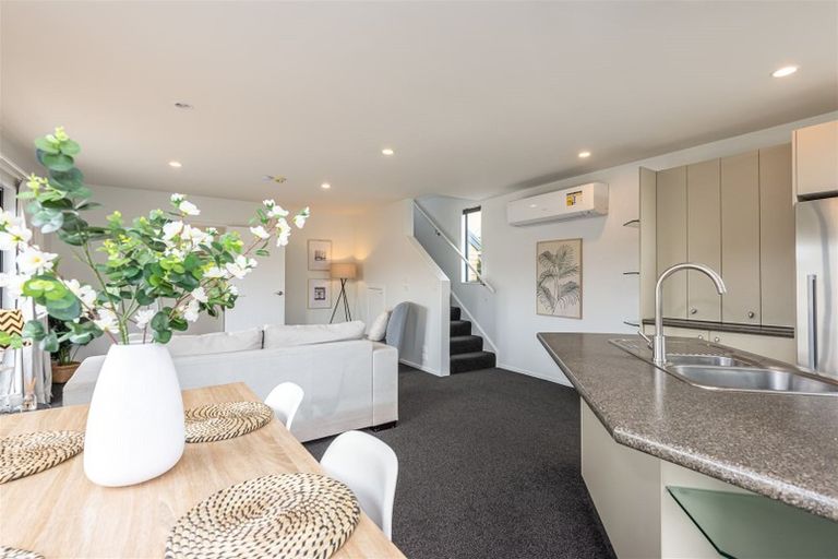 Photo of property in 35 Mary Street, Papanui, Christchurch, 8053