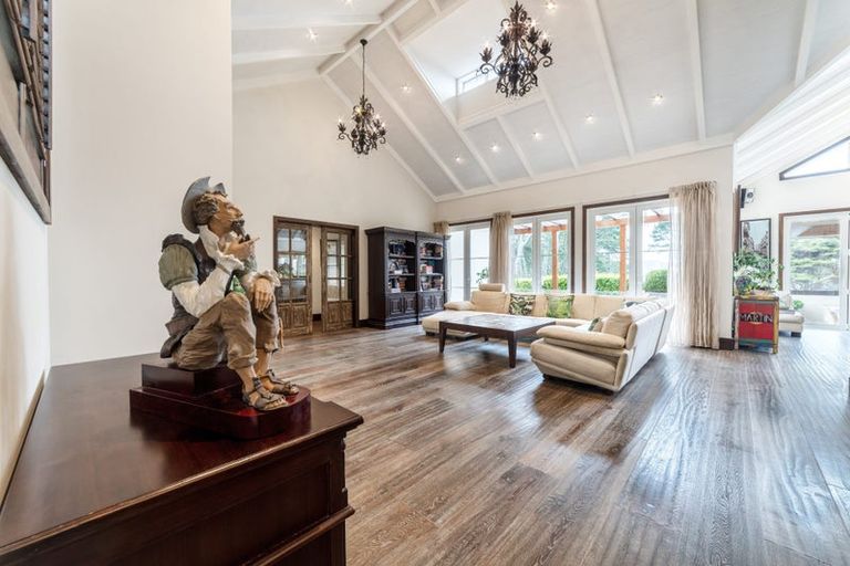 Photo of property in 52c Warman Road, Okura, Albany, 0792