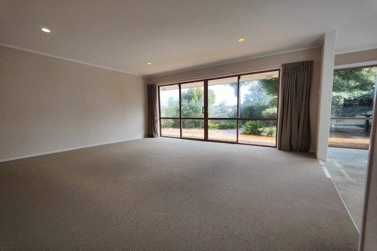 Photo of property in 32 Colum Place, Bucklands Beach, Auckland, 2014