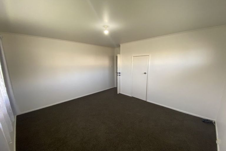 Photo of property in 3 Gainsborough Street, Manurewa, Auckland, 2102