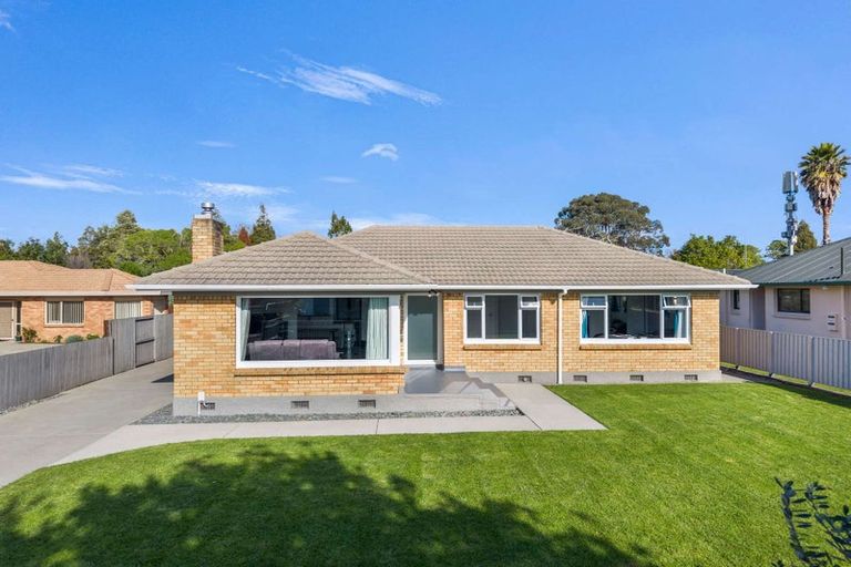 Photo of property in 1 Riverside Drive, Whakatane, 3120