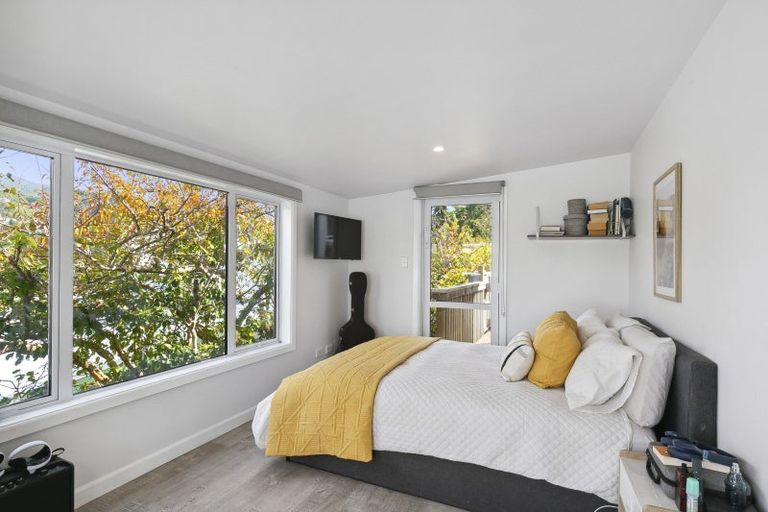 Photo of property in 21 Mclellan Street, Tawa, Wellington, 5028