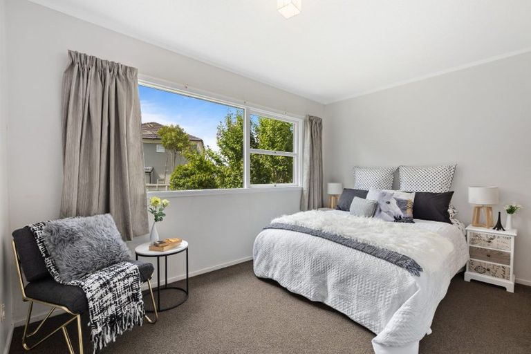 Photo of property in 3/133 Shakespeare Road, Milford, Auckland, 0620
