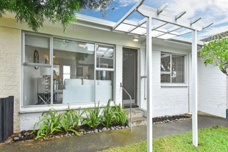Photo of property in 5/97 Coronation Road, Papatoetoe, Auckland, 2025