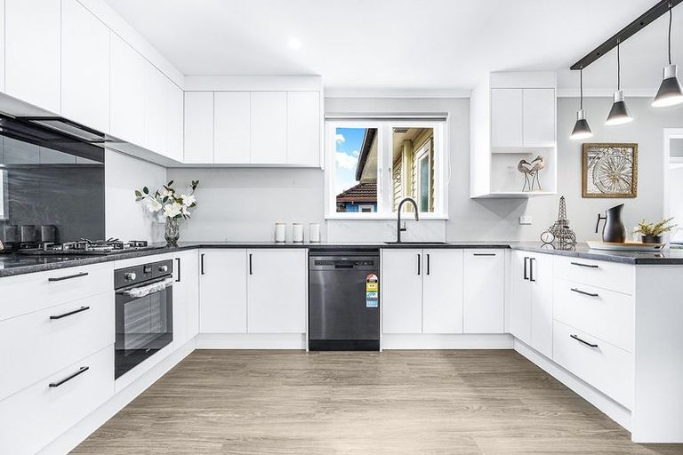 Photo of property in 33a Normandy Avenue, Melville, Hamilton, 3206