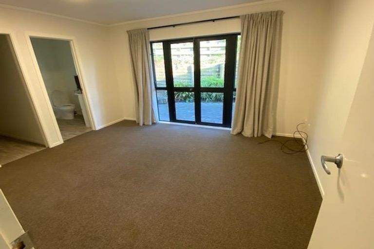 Photo of property in 22 Johnsview Terrace, Hillcrest, Hamilton, 3216