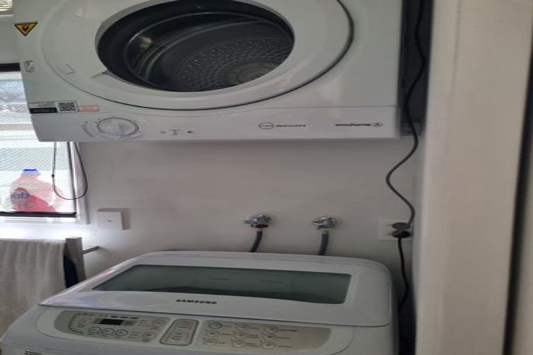 Photo of property in 57 Queen Street, Riverhead, 0820