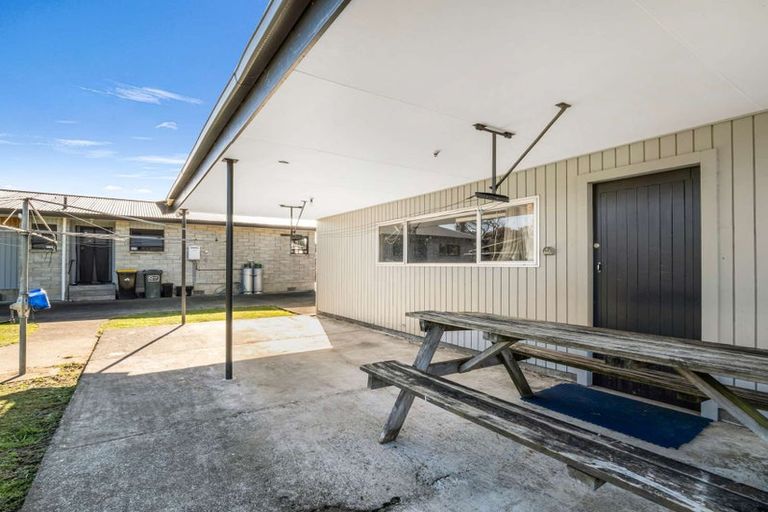 Photo of property in 1 Mathew Street, Dannevirke, 4930