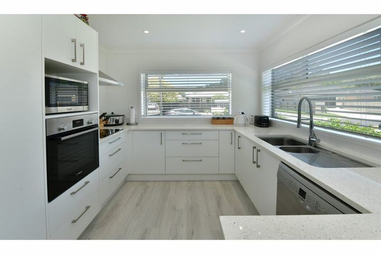 Photo of property in 19a Forest Glen, Orewa, 0931