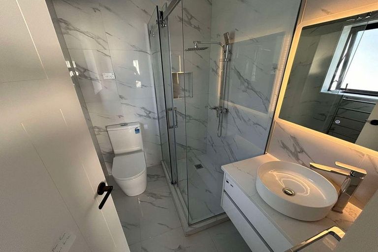 Photo of property in 14 James Street, Mangere East, Auckland, 2024