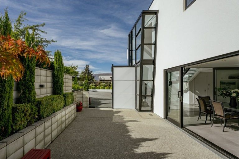 Photo of property in 47 Forest Heights, Wanaka, 9305