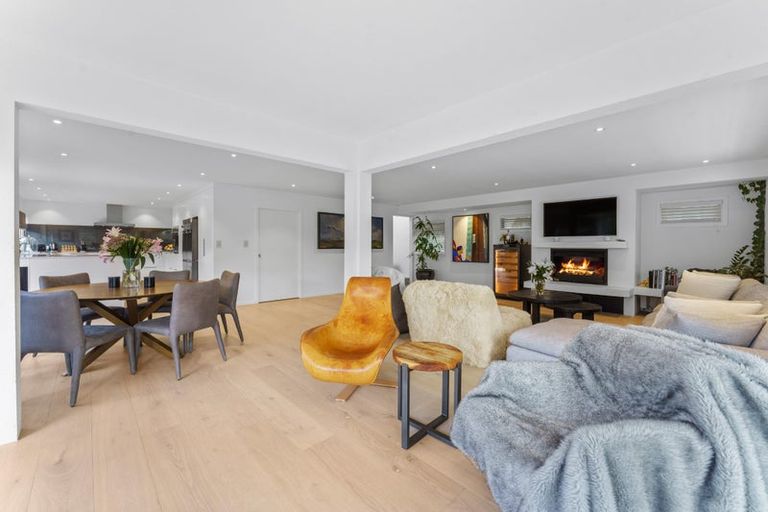 Photo of property in 15 The Strand, Takapuna, Auckland, 0622