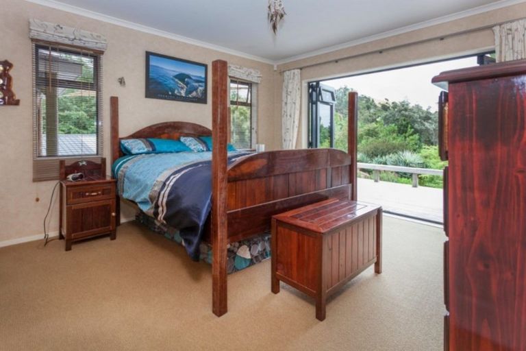 Photo of property in 2 Governors Heights, Whangamata, 3620