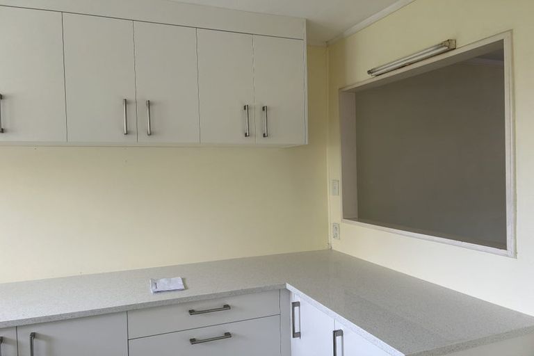 Photo of property in 3/81 Seabrook Avenue, New Lynn, Auckland, 0600