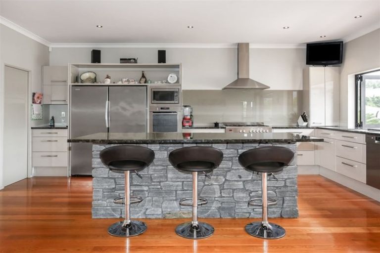 Photo of property in 1125a Glenbrook Road, Glenbrook, Waiuku, 2681