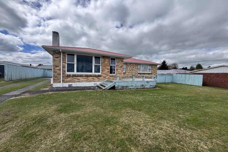 Photo of property in 11 Puriri Place, Tokoroa, 3420