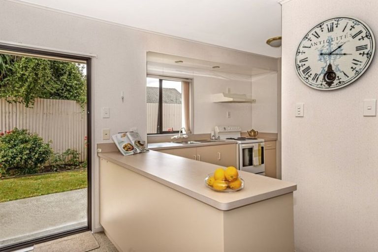 Photo of property in Orange Grove Flats, 31/549 Childers Road, Te Hapara, Gisborne, 4010