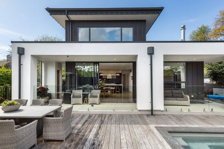 Photo of property in 91 Kuratawhiti Street, Greytown, 5794