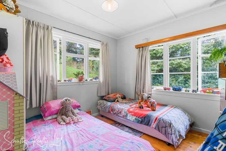 Photo of property in 43b Hook Road, Paparoa, 0571