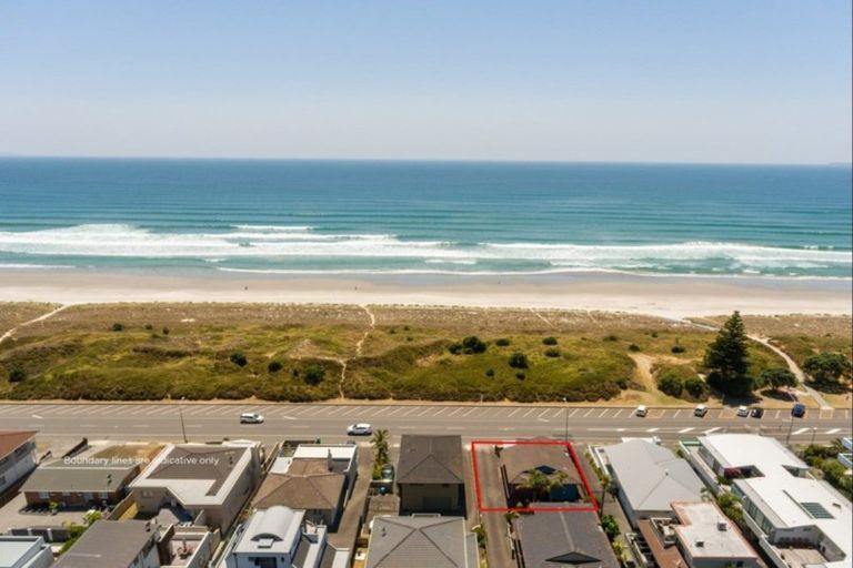 Photo of property in 133a Marine Parade, Mount Maunganui, 3116