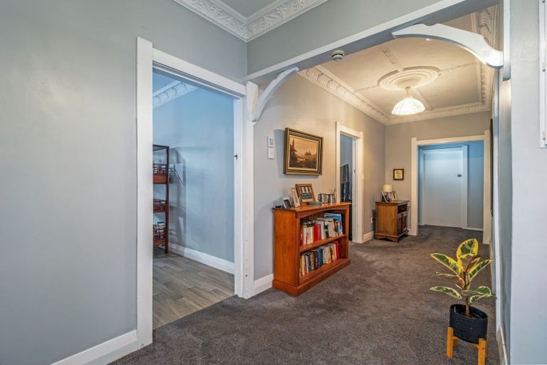 Photo of property in 51 Burns Avenue, Takaro, Palmerston North, 4412
