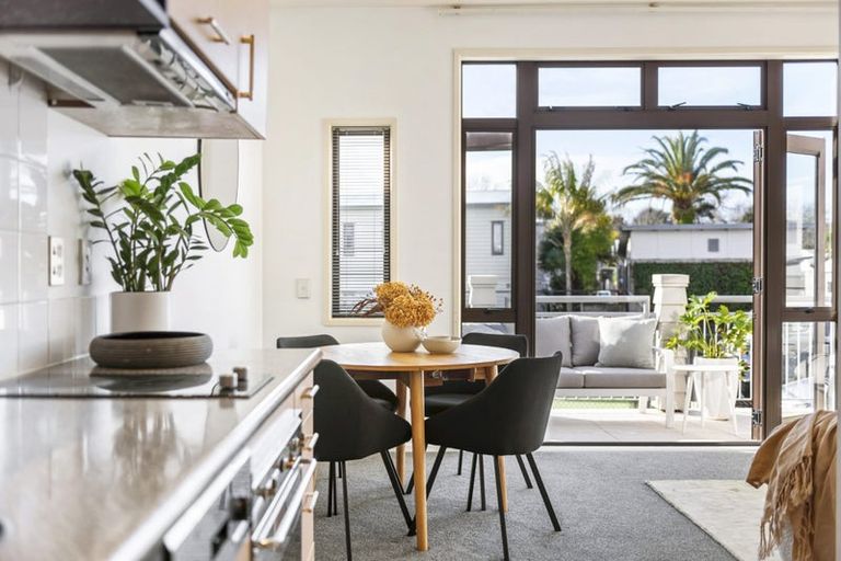 Photo of property in The Grange, 36/92 Bush Road, Albany, Auckland, 0632