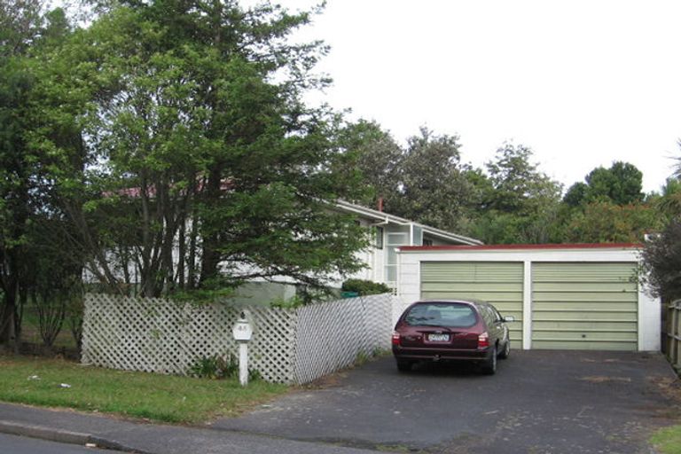Photo of property in 48 Fitzherbert Avenue, West Harbour, Auckland, 0618