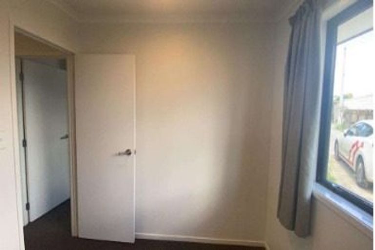 Photo of property in 16 Wakelin Road, Mangere East, Auckland, 2024