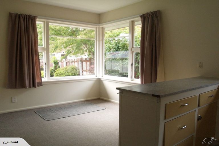 Photo of property in 72 Cutts Road, Russley, Christchurch, 8042