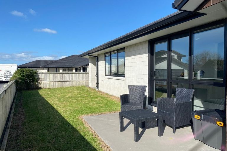 Photo of property in 41 Bert Wall Drive, Omokoroa, 3114