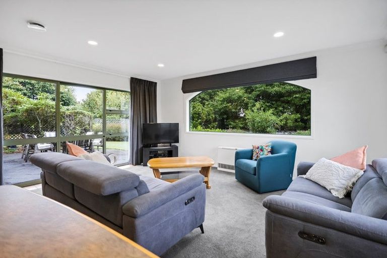 Photo of property in 9 Adam Lile Drive, Highlands Park, New Plymouth, 4312