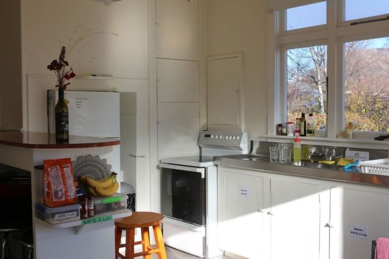 Photo of property in 61 Helwick Street, Wanaka, 9305