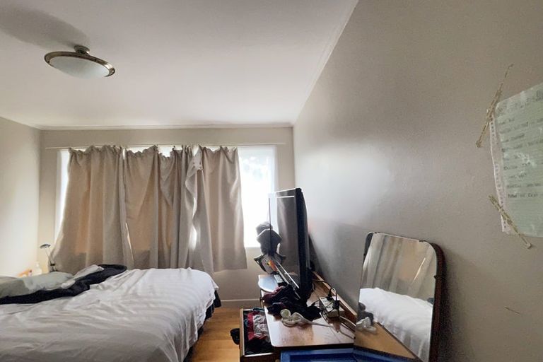 Photo of property in 1/26 Richards Avenue, Forrest Hill, Auckland, 0620