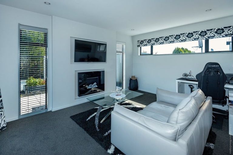 Photo of property in 16 Durell Lane, Halswell, Christchurch, 8025