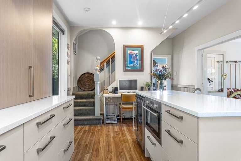 Photo of property in 98 Knowles Street, St Albans, Christchurch, 8052