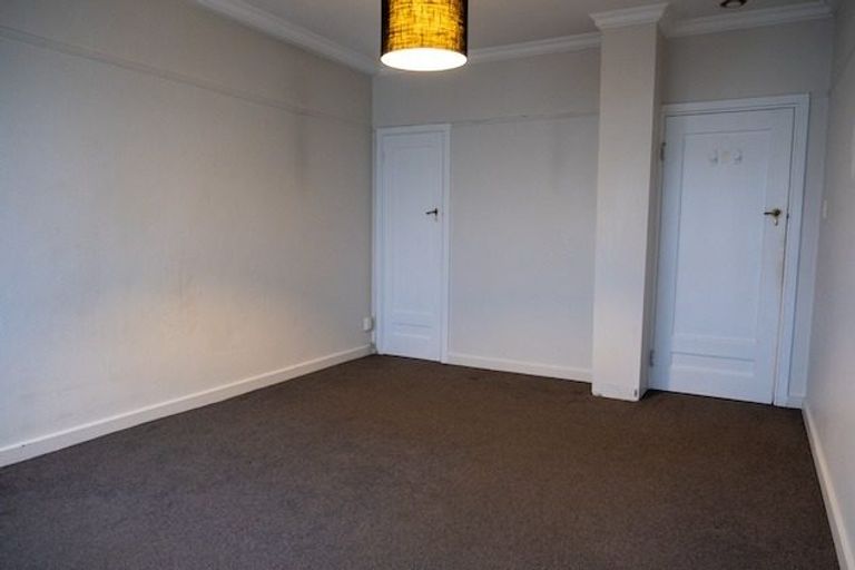Photo of property in 5/243 The Terrace, Te Aro, Wellington, 6011
