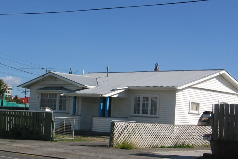Photo of property in 105 Cuba Street, Petone, Lower Hutt, 5012