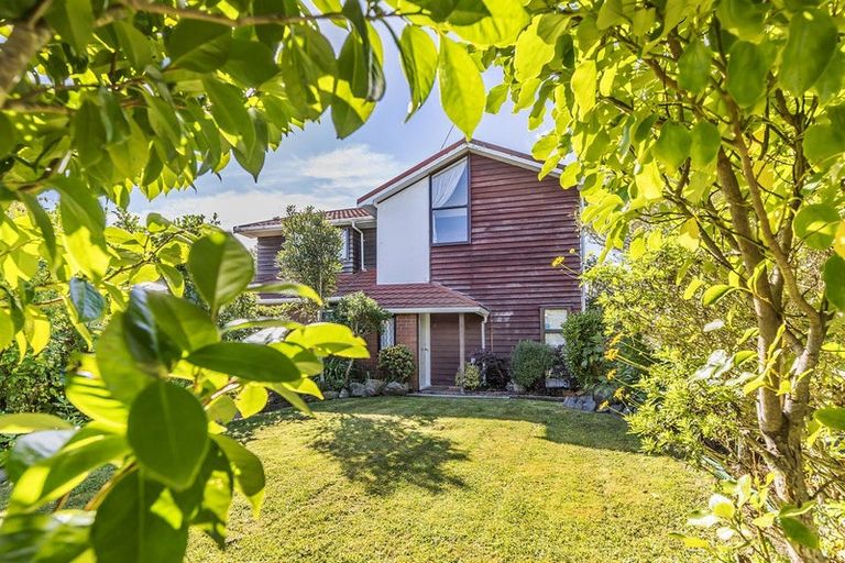 Photo of property in 3 Tedder Way, Karori, Wellington, 6012