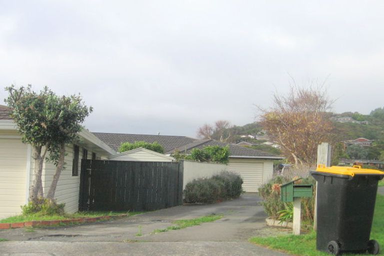 Photo of property in 33 Longitude Place, Whitby, Porirua, 5024