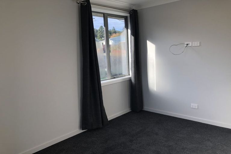 Photo of property in 1a Market Street, Kaitangata, 9210
