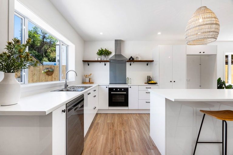 Photo of property in 155 Carlyle Street, Napier South, Napier, 4110