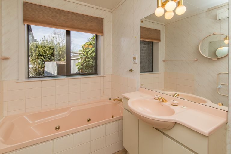 Photo of property in 39 Wesley Street, Kaiapoi, 7630