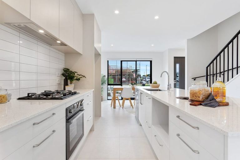 Photo of property in 9 Tuiri Lane, Manurewa, Auckland, 2102