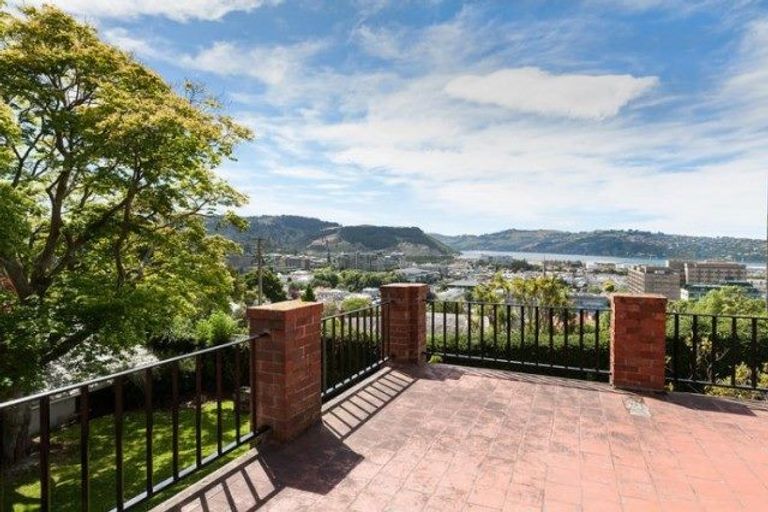 Photo of property in 26 Heriot Row, Dunedin Central, Dunedin, 9016