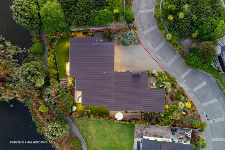 Photo of property in 14 Takahe Drive, Paraparaumu Beach, Paraparaumu, 5032