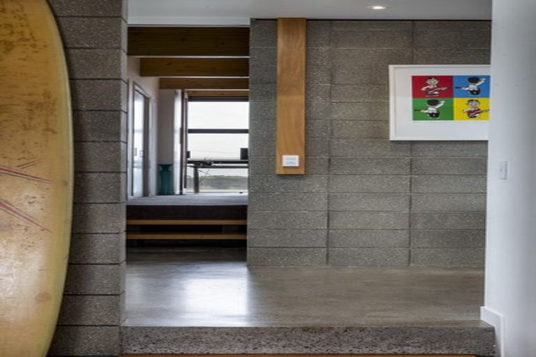 Photo of property in 16 Melandra Road, Stanmore Bay, Whangaparaoa, 0932