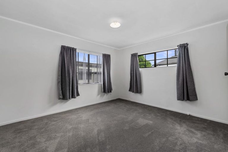 Photo of property in 36a Pohutukawa Drive, Owhata, Rotorua, 3010